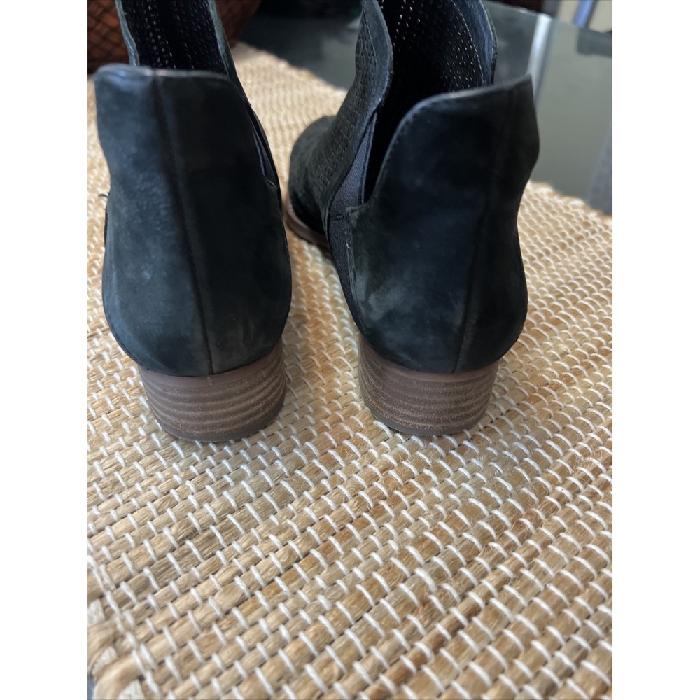 Vince Camuto Perforated Suede Ankle Booties Palmina Black 8.5 - Picture 4 of 12